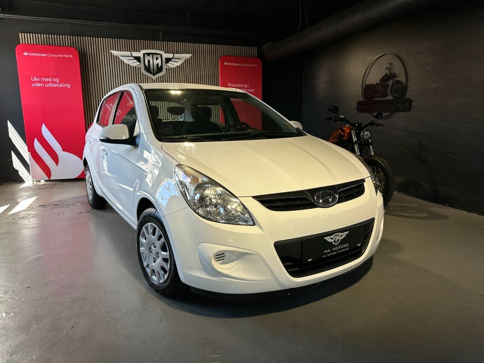 Hyundai i20 1,25 Comfort 5d