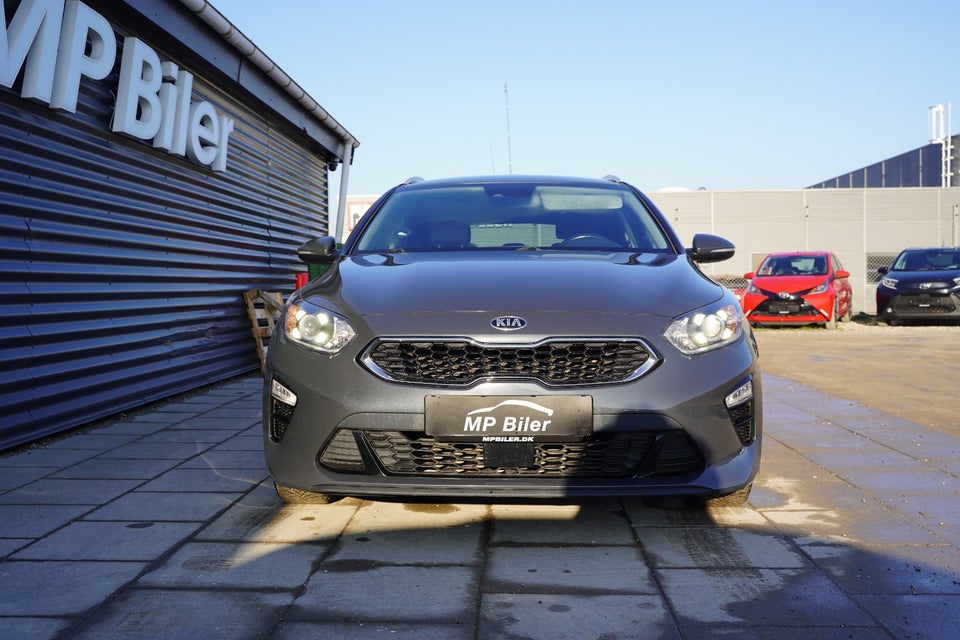 Kia Ceed 1,4 T-GDi Intro Edition SW DCT 5d