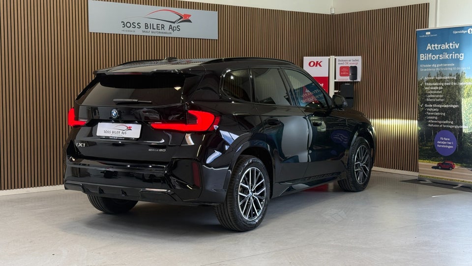 BMW iX1 eDrive20 M-Sport 5d