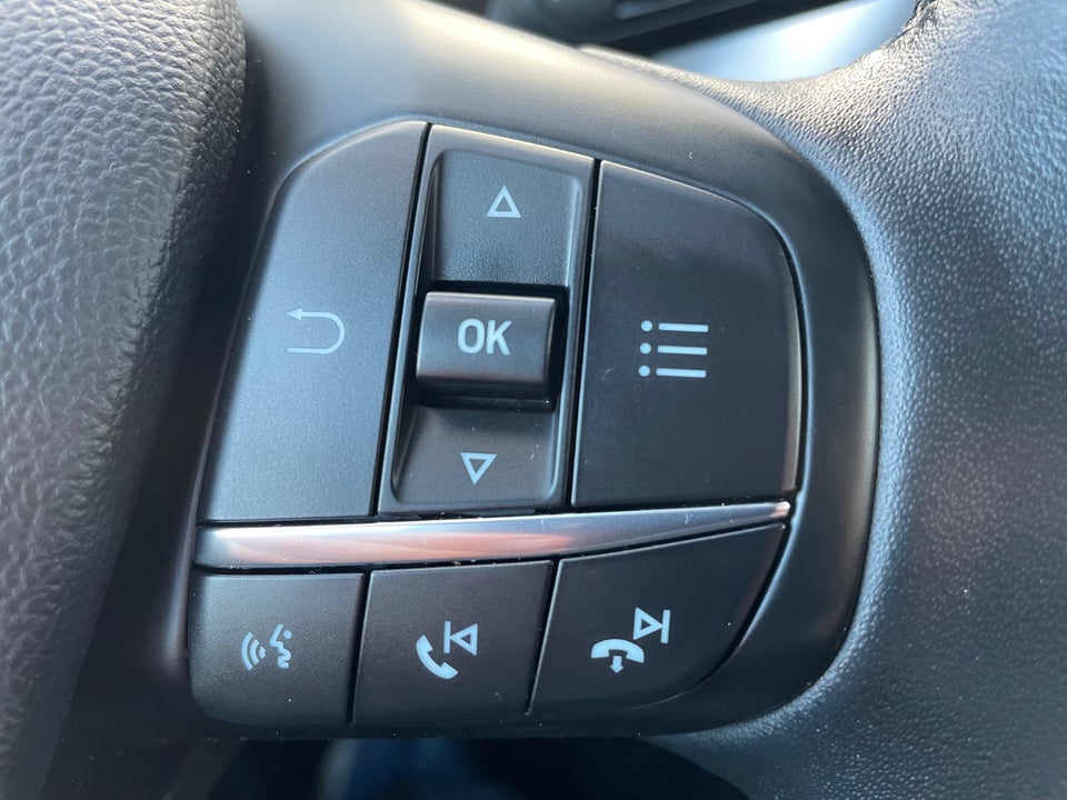 Ford Focus 1,0 EcoBoost Titanium stc. 5d