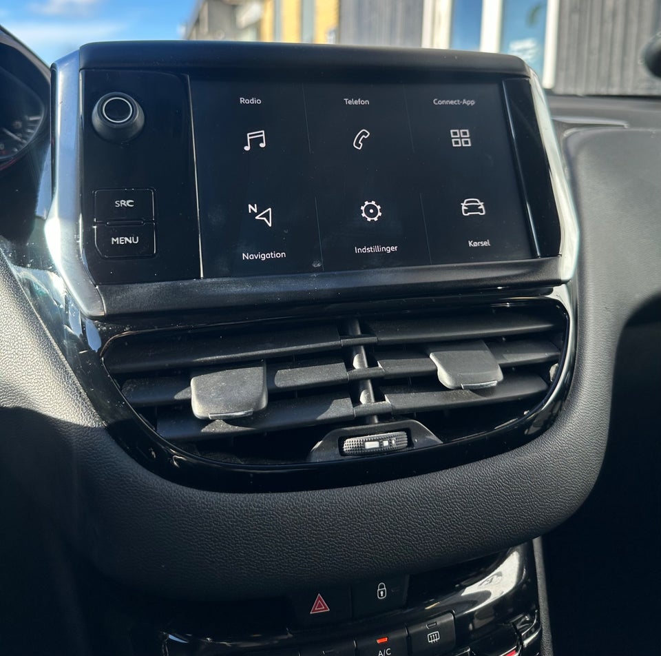 Peugeot 208 1,2 PureTech 82 Allure+ 5d