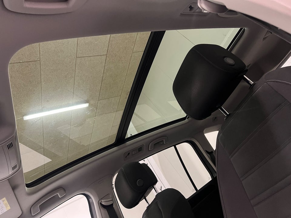 VW Touran 1,4 TSi 150 Highline DSG 7prs 5d