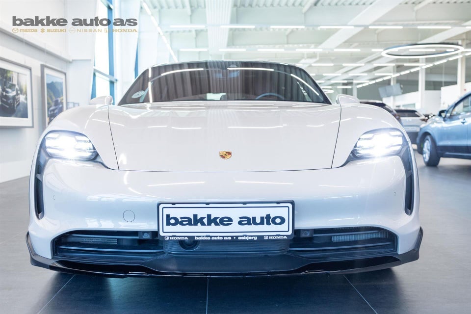 Porsche Taycan 4S Performance+ Cross Turismo 5d