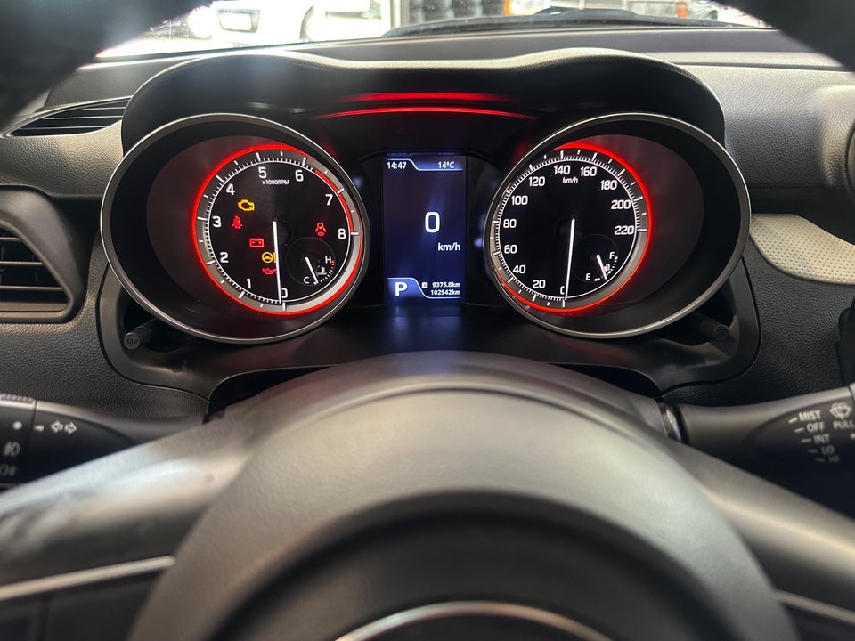 Suzuki Swift 1,2 mHybrid Action CVT 5d