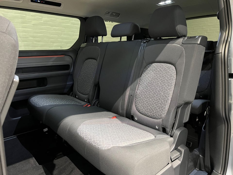 VW ID.Buzz 86 Pro 7prs LWB 5d