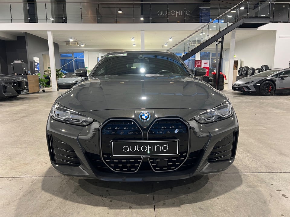 BMW i4 eDrive40 Fully Charged M-Sport 5d