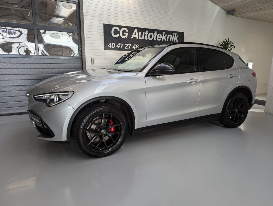 Alfa Romeo Stelvio 2,0 T 280 Super aut. Q4 5d