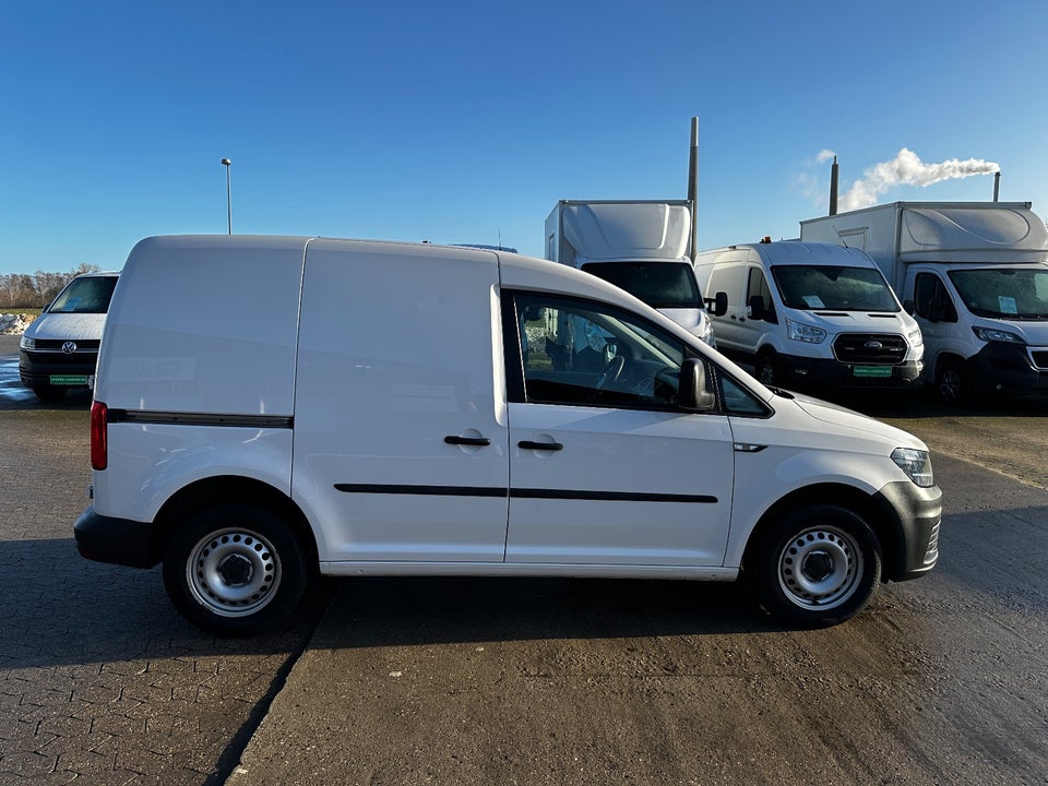 VW Caddy 2,0 TDi 102 BMT Van 4d