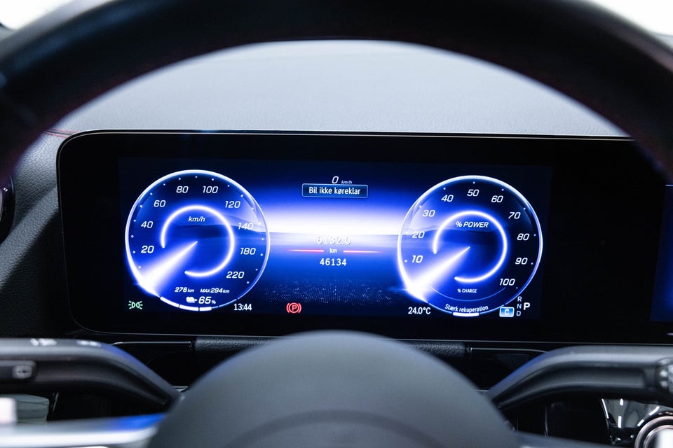 Mercedes EQA350 AMG Advance Plus 4Matic 5d
