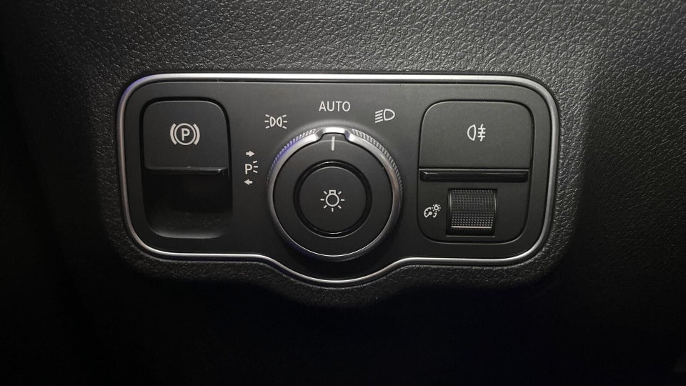 Mercedes EQB250+ AMG Premium 5d