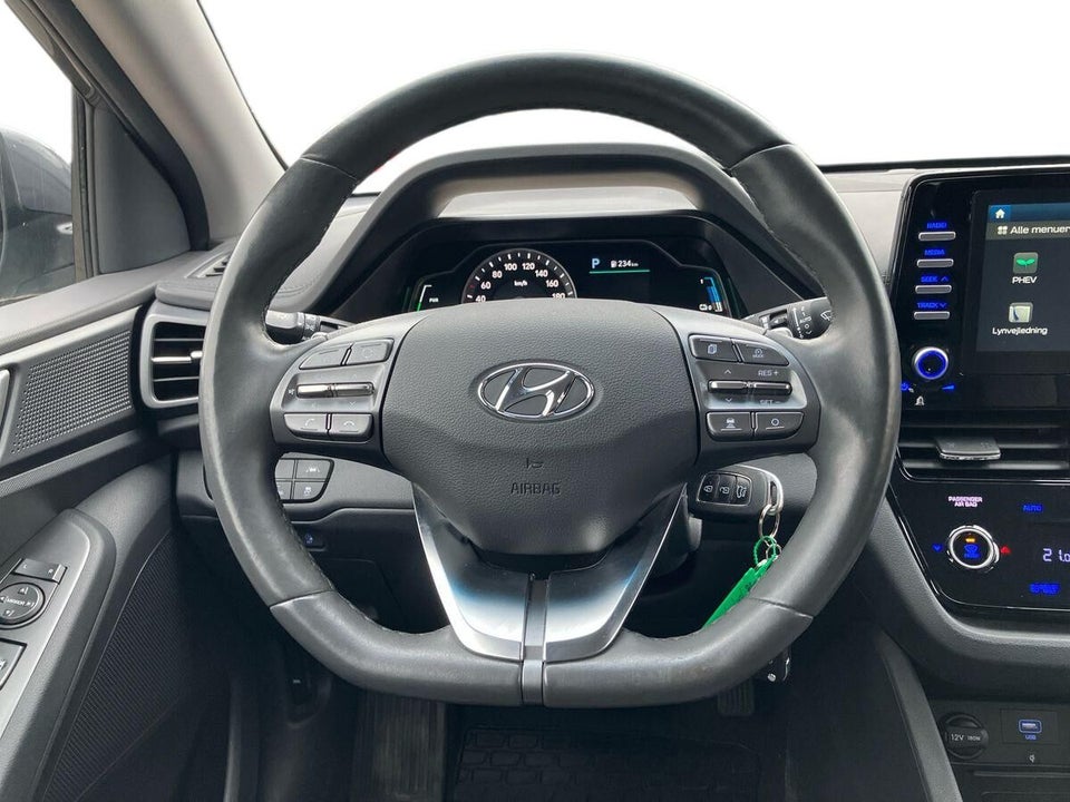 Hyundai Ioniq 1,6 PHEV Trend DCT 5d
