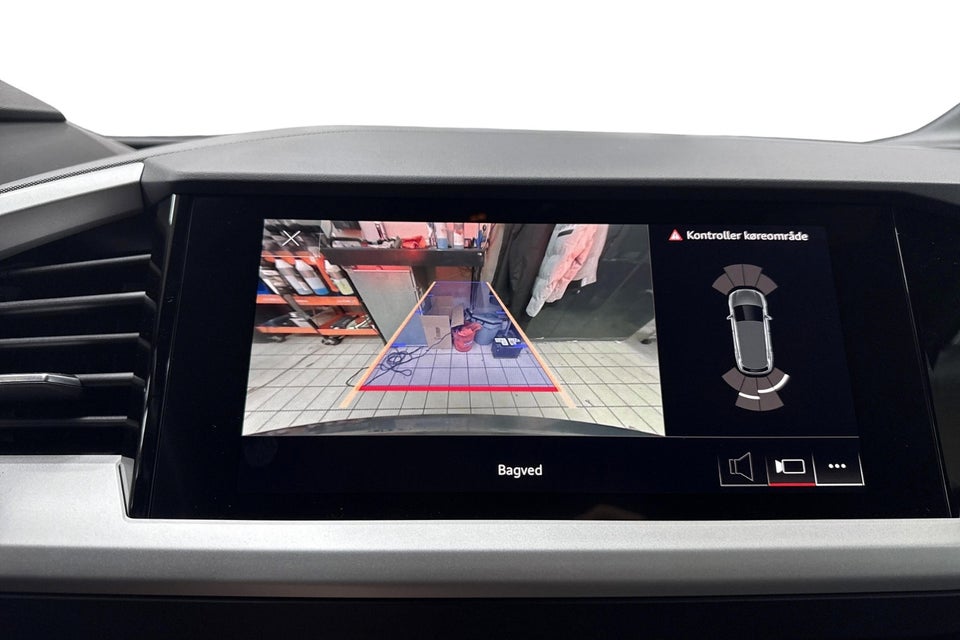 Audi Q4 e-tron 40 Attitude 5d