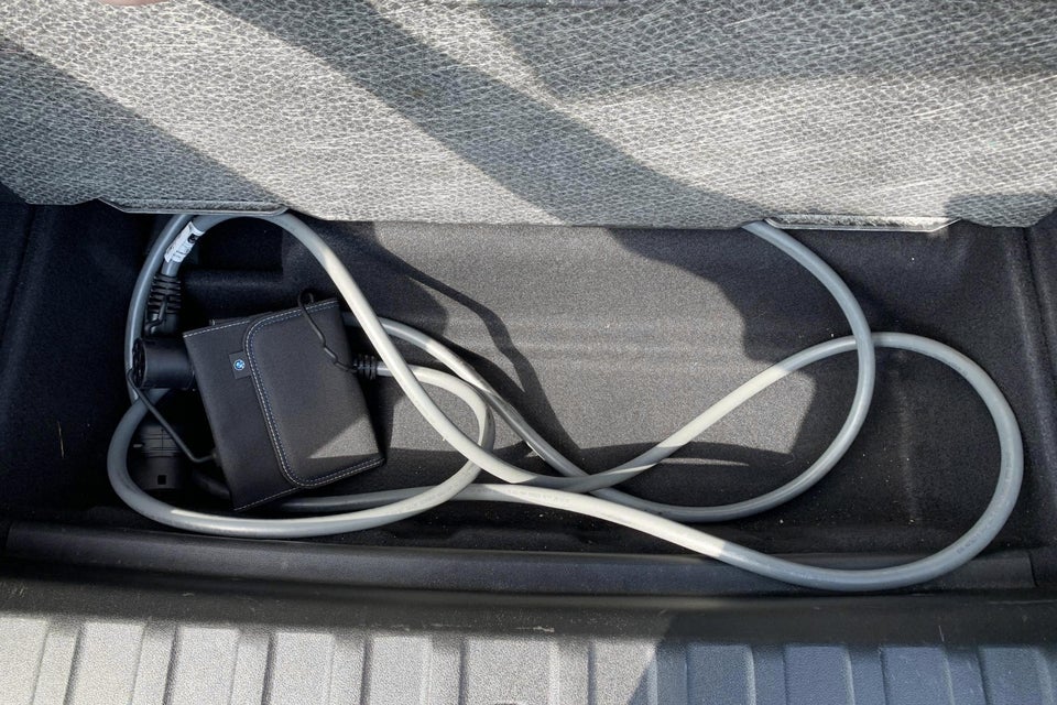 BMW iX2 eDrive20 M-Sport 5d