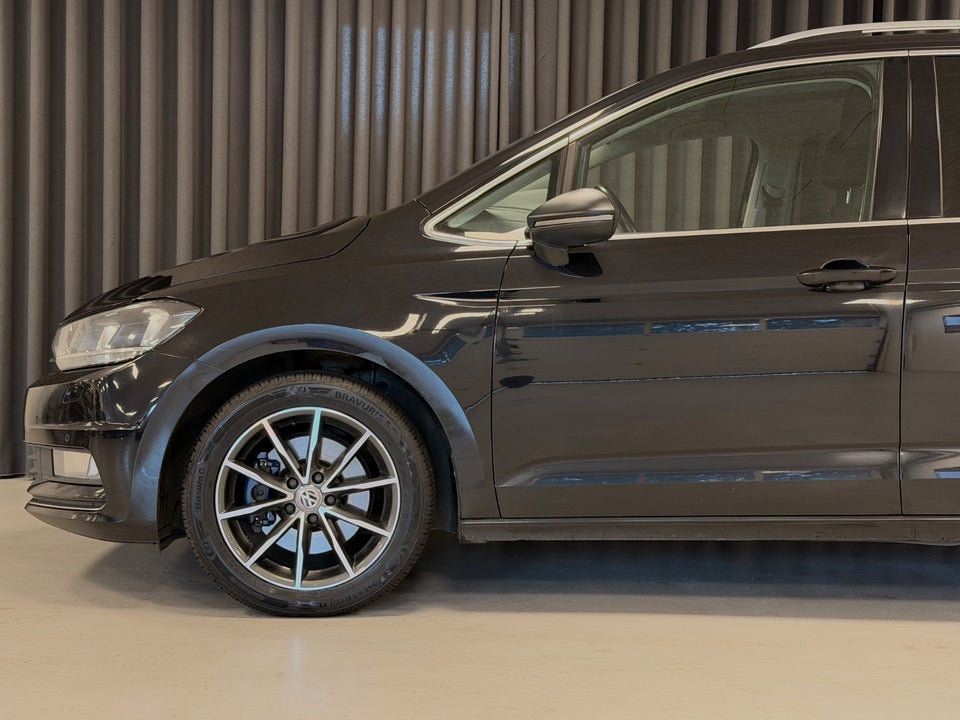 VW Touran 1,6 TDi 110 Comfortline 7prs 5d