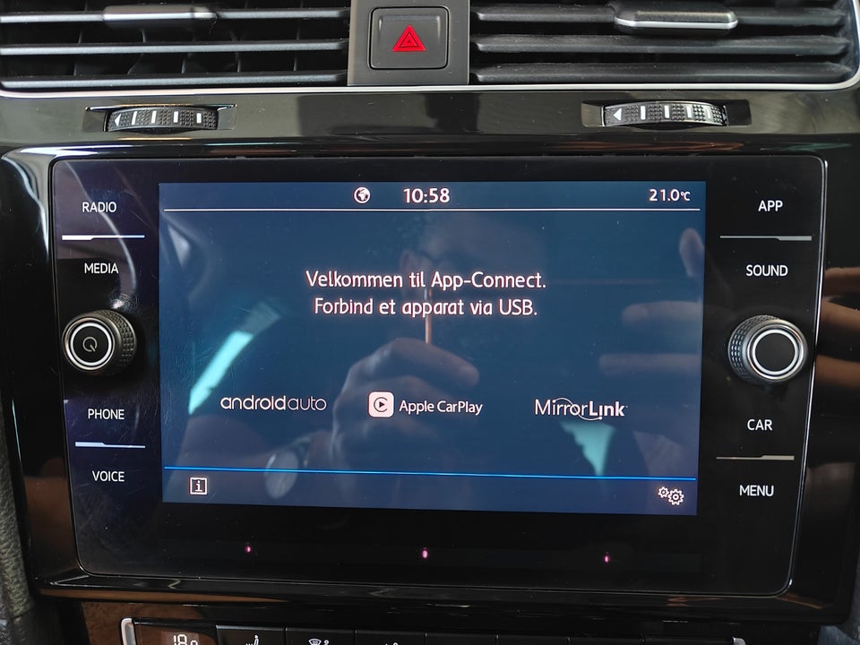 VW Golf VII 1,5 TSi 150 Highline DSG 5d