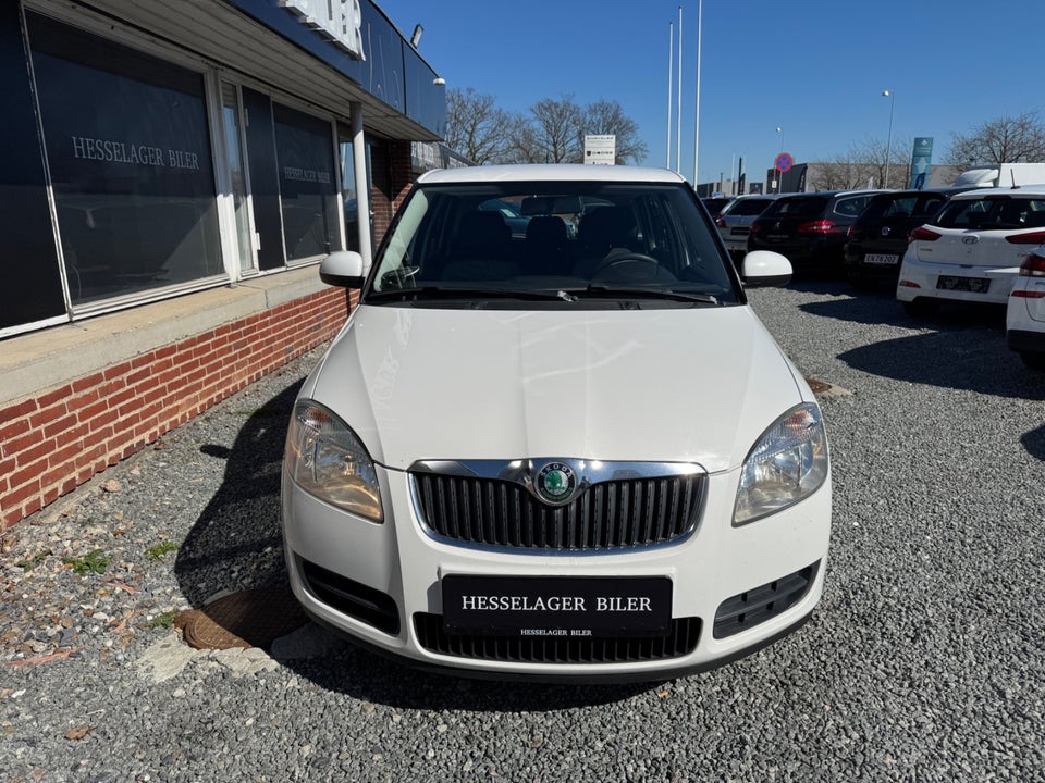 Skoda Fabia 1,4 16V Ambiente Combi 5d