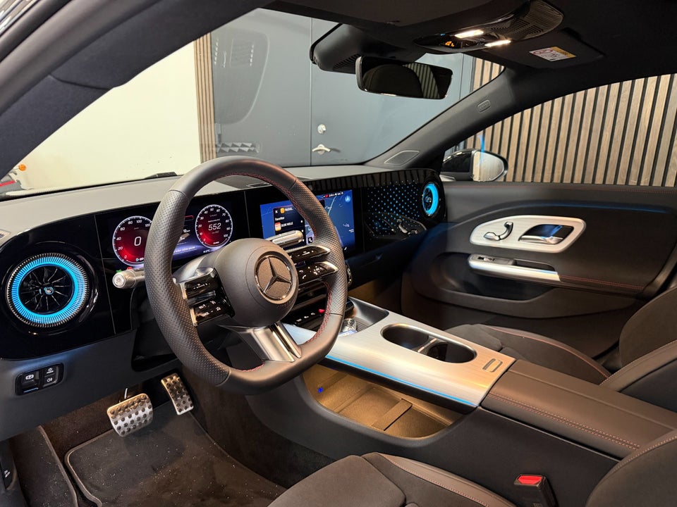 Mercedes CLA250+ EQ AMG Advance Plus 4d