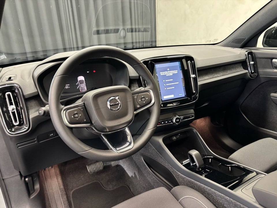 Volvo C40 ReCharge Core 5d