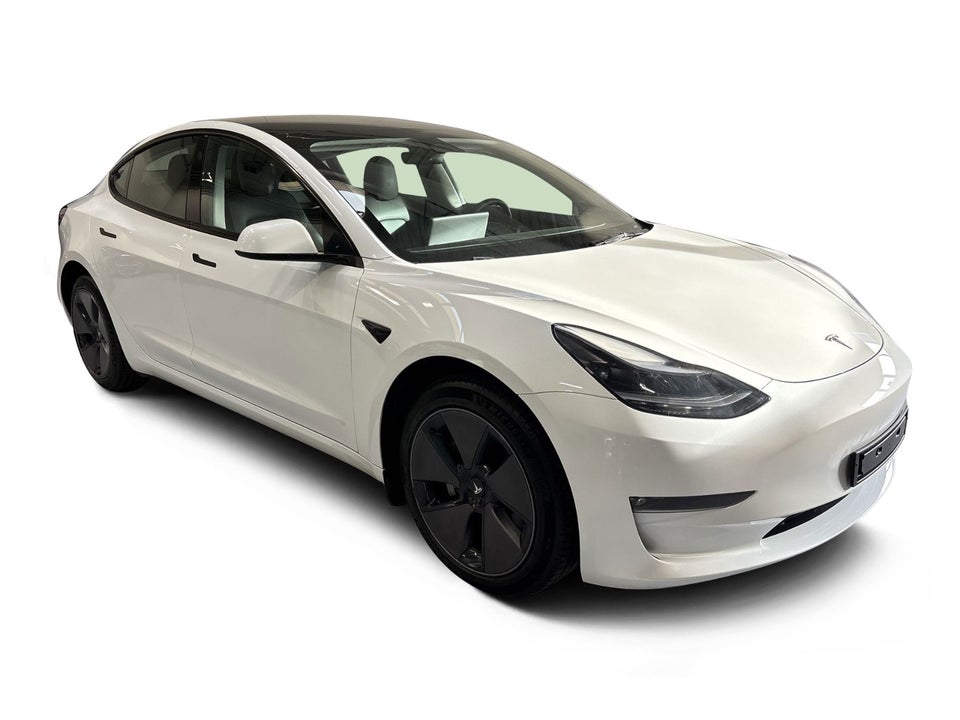 Tesla Model 3 Long Range RWD 4d