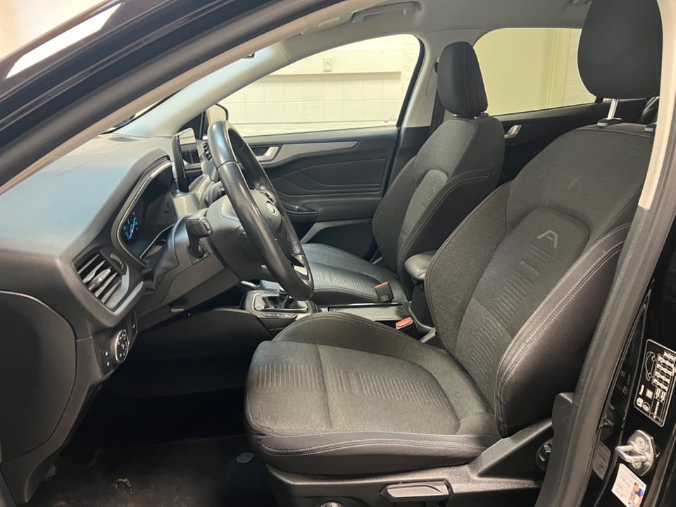 Ford Focus 1,5 EcoBoost Active stc. 5d