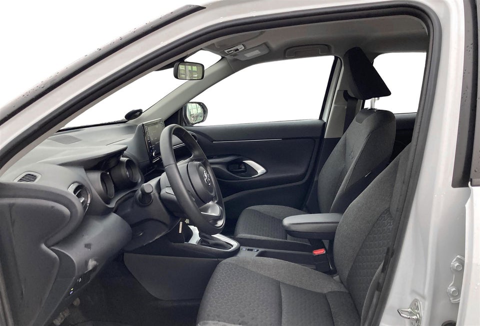 Toyota Yaris Cross 1,5 Hybrid Essential Comfort e-CVT 5d