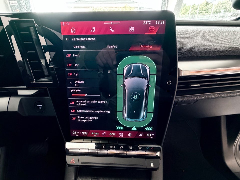 Renault Megane E-Tech 60 Techno+ 5d