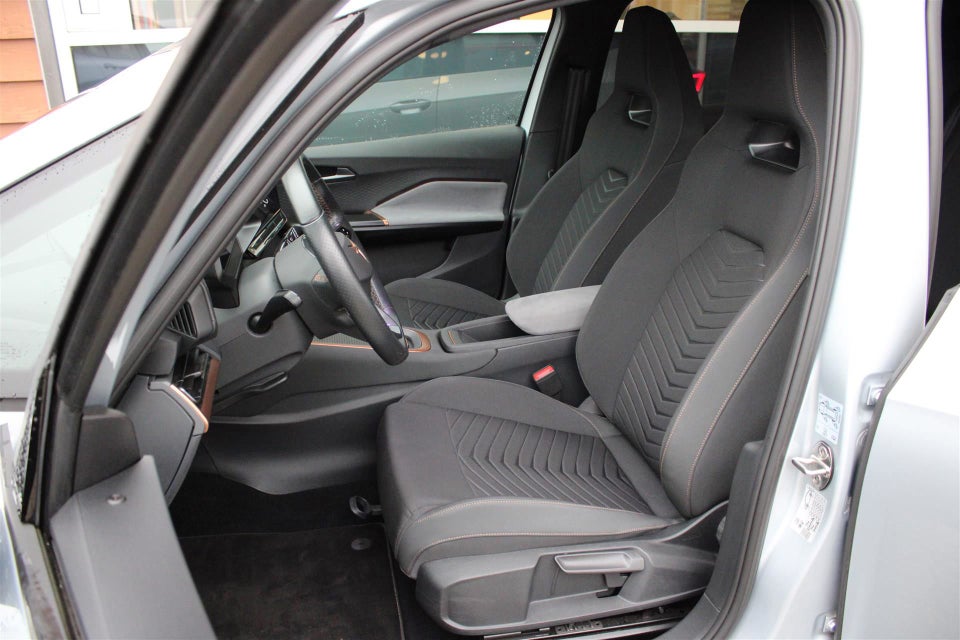 Cupra Born 58 e-Boost 5d