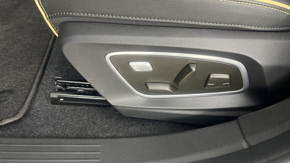 Renault Megane E-Tech 60 Iconic 5d