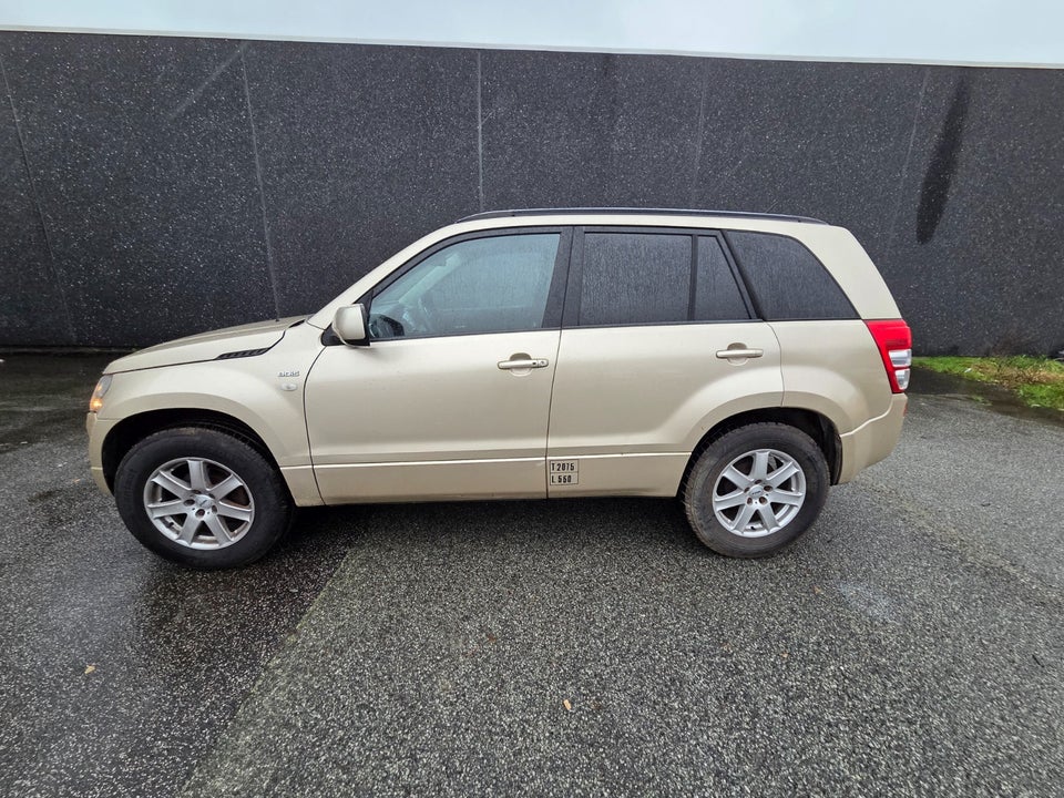 Suzuki Grand Vitara 1,9 DDiS GLX Van 5d
