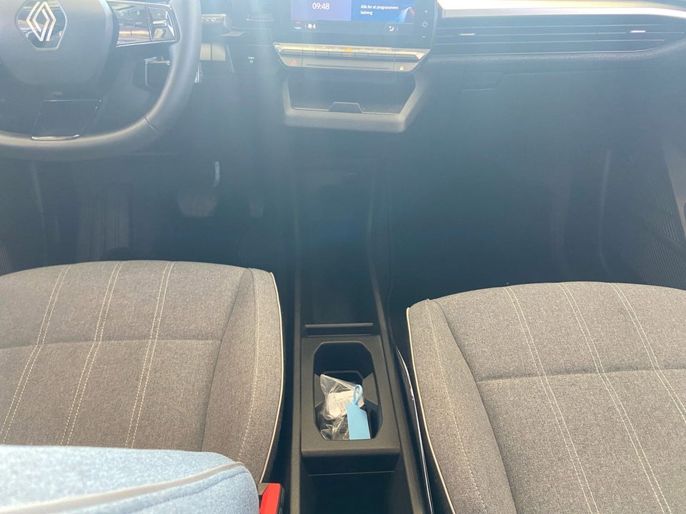 Renault Megane E-Tech 40 Equilibre 5d