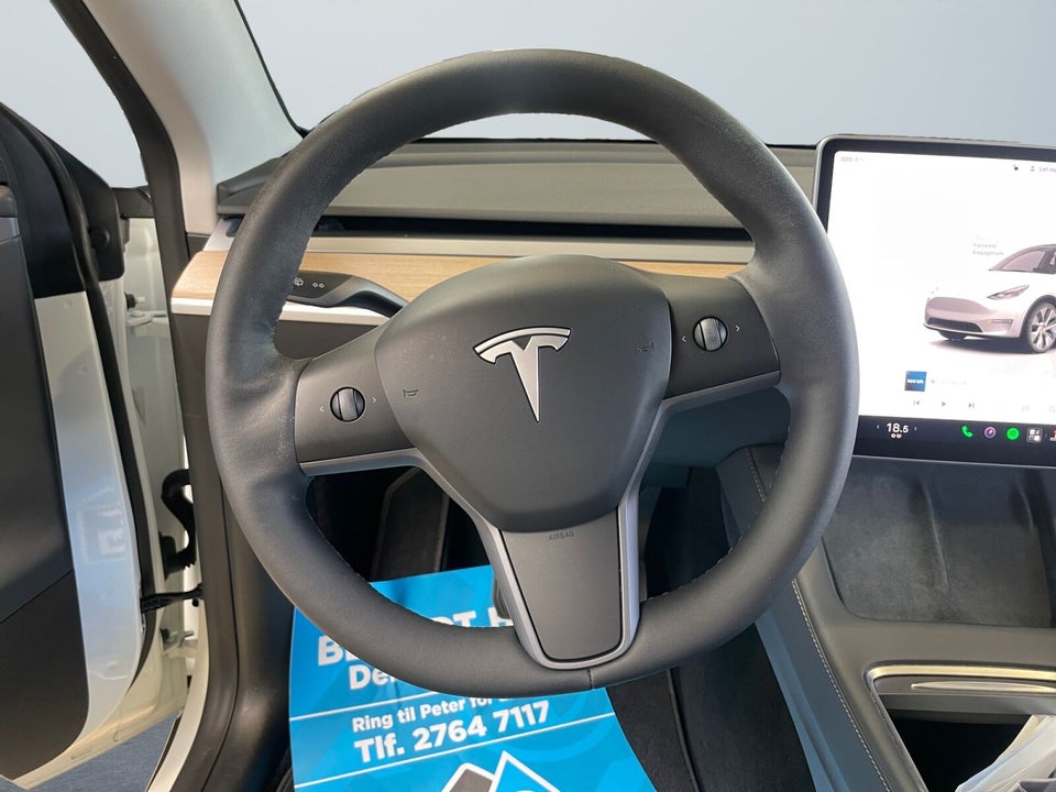 Tesla Model Y Long Range AWD 5d
