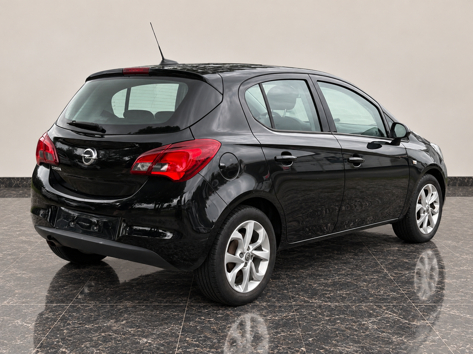 Opel Corsa 1,4 Essentia 5d