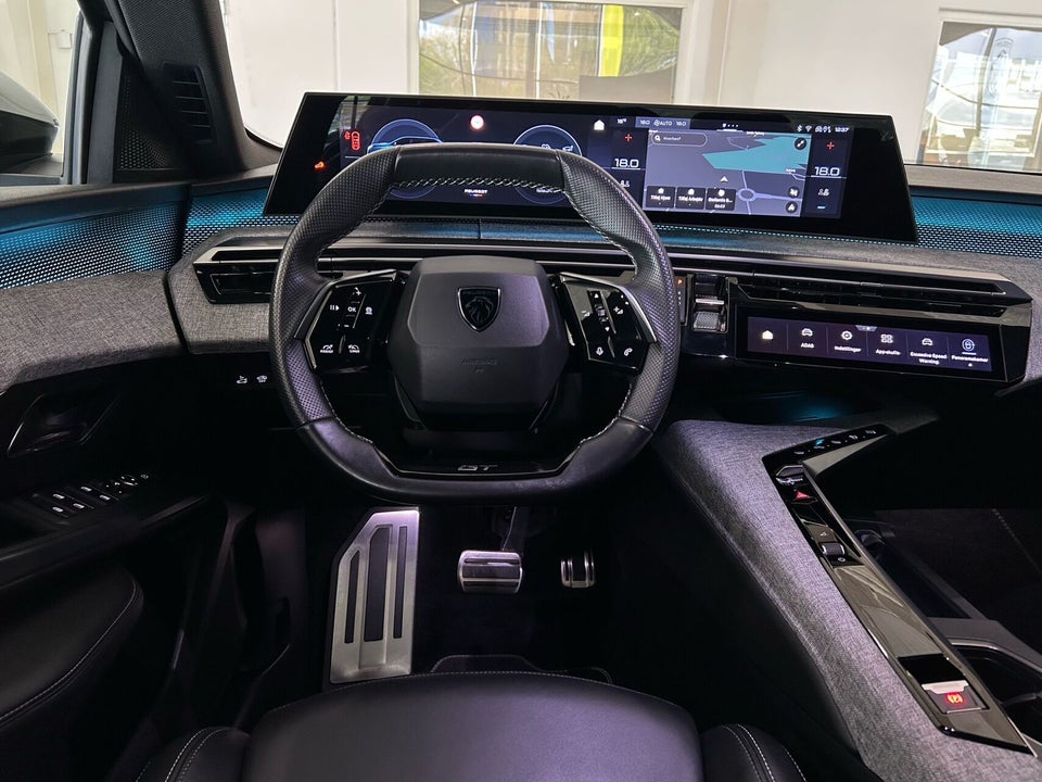 Peugeot e-5008 77 GT Pack 7prs 5d