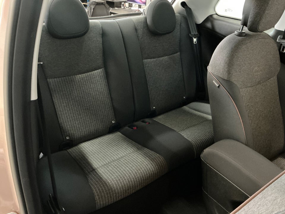 Fiat 500e 42 Icon Plus 3d