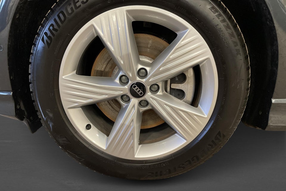 Audi Q4 e-tron 45 Progress 5d