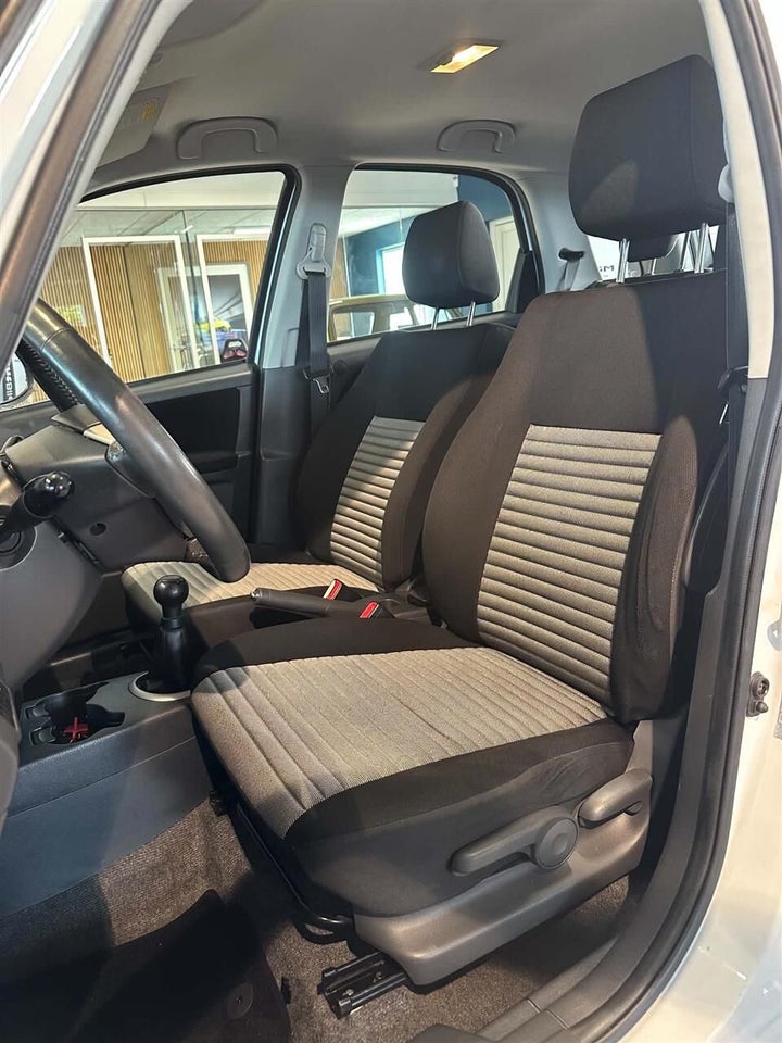 Suzuki SX4 1,6 CombiBack GL 5d