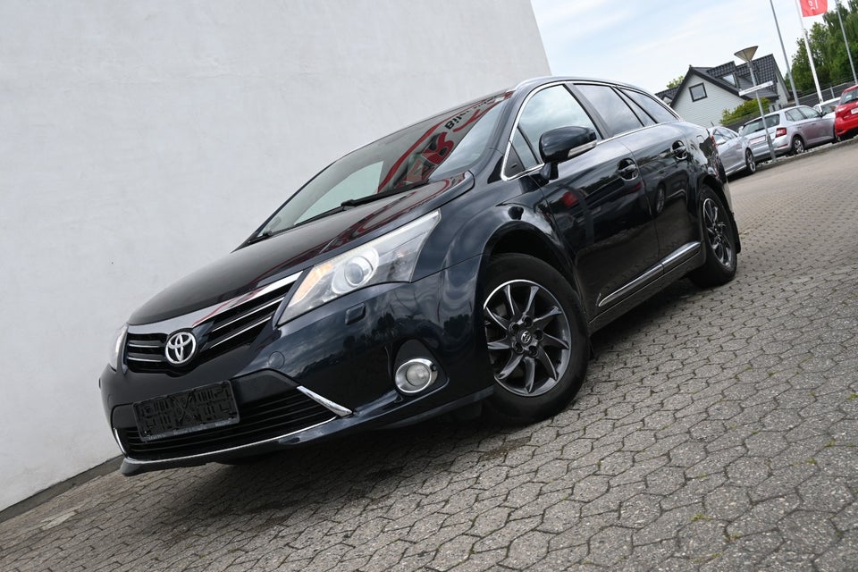 Toyota Avensis 2,0 D-4D T2 Touch stc. 5d