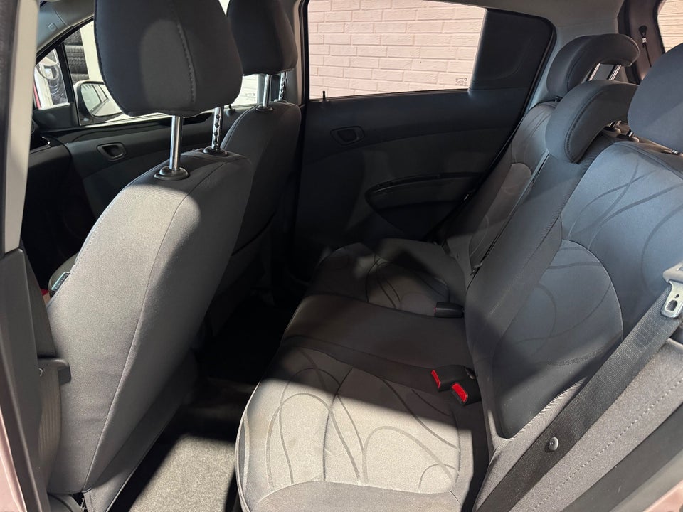 Chevrolet Spark 1,0 LS 5d