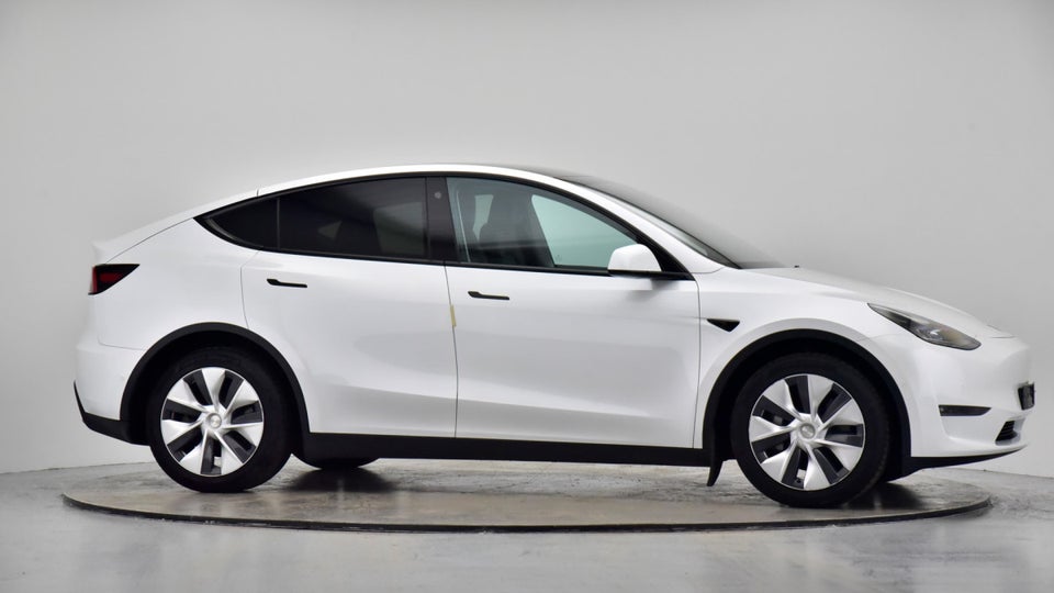 Tesla Model Y Long Range AWD 5d