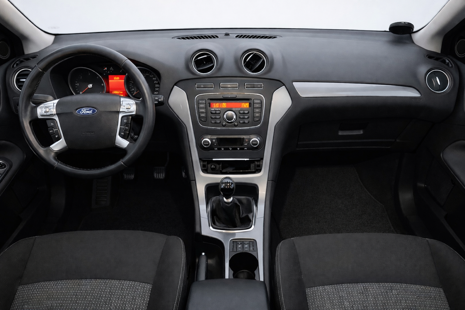 Ford Mondeo 1,6 TDCi 115 Titanium ECO 5d