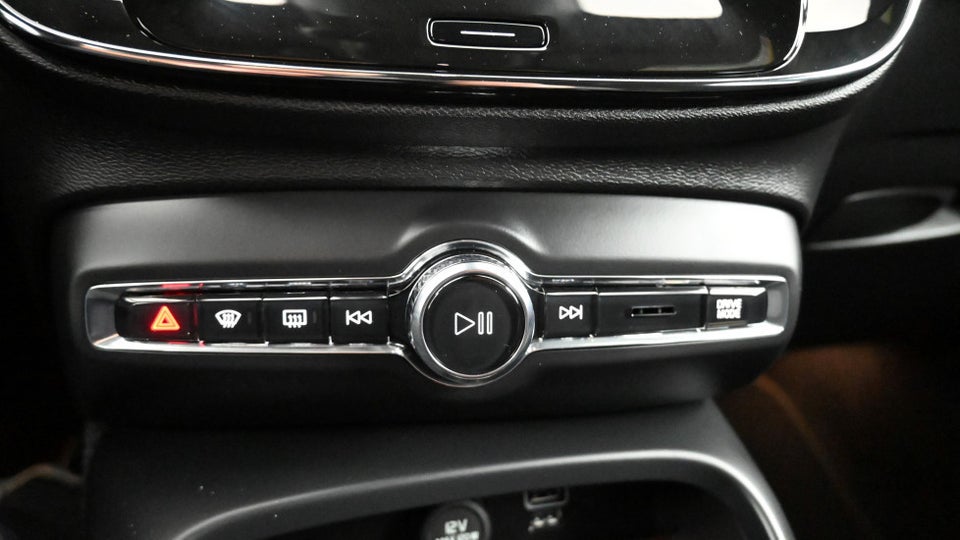 Volvo XC40 1,5 T5 ReCharge R-Design aut. 5d