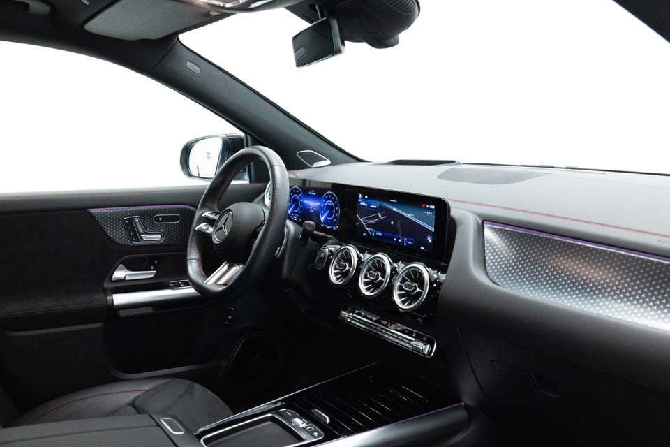 Mercedes EQA350 AMG Premium 4Matic 5d