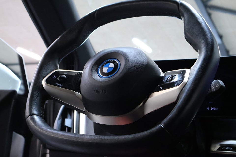 BMW iX xDrive40 M-Sport 5d