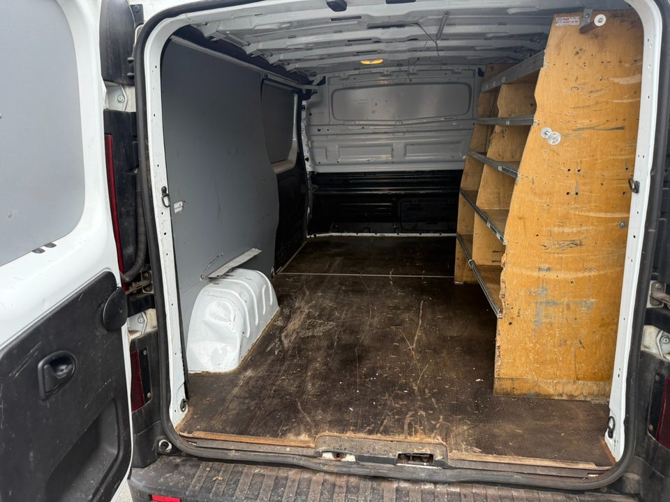 Renault Trafic T29 1,6 dCi 120 L2H1