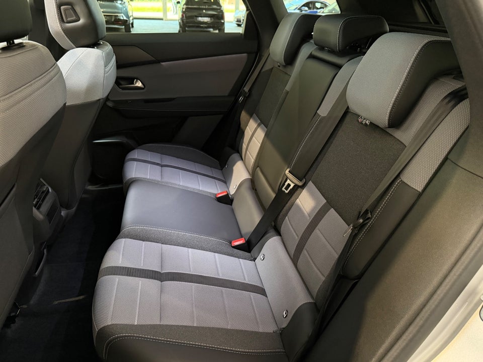 Opel Grandland-e 73 GS Sky 5d