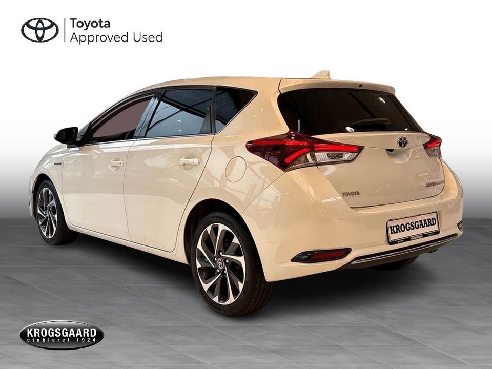 Toyota Auris 1,8 Hybrid H2 Style CVT 5d