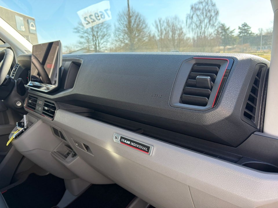 MAN TGE 2,0 3.180 Individual Lion S L3H3 aut. FWD