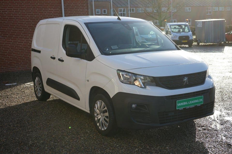 Peugeot Partner 1,5 BlueHDi 100 L1V1 Plus Van