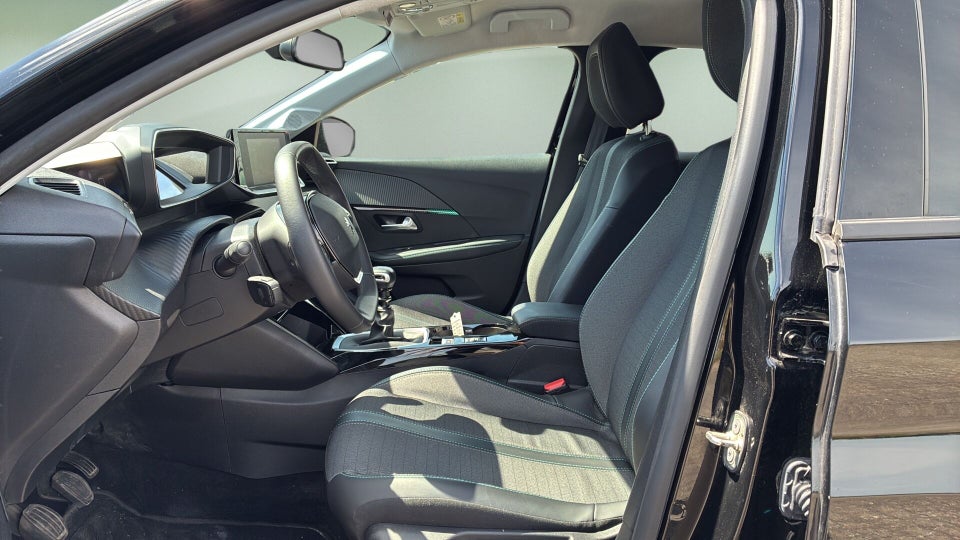 Peugeot 208 1,2 PureTech 100 Allure Pack 5d