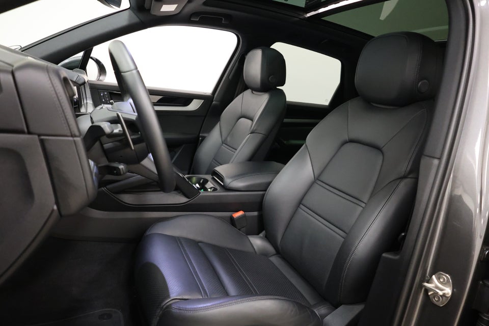 Porsche Cayenne 3,0 E-Hybrid Tiptr. 5d